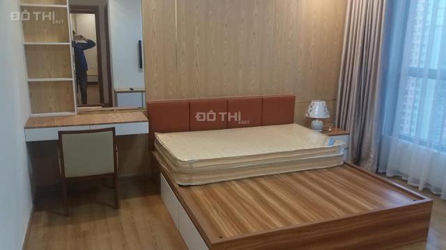 Chủ nhà ký gửi cho thuê gấp căn 2PN full đồ tại Vinhomes Nguyễn Chí Thanh, LH: 0974429283