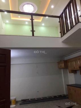 Bán nhà trung tâm Huyện Thanh Trì cách đường tròn Trần Thủ Độ chi cục thuế 100 m 37m2 4.5T, 2,45 tỷ