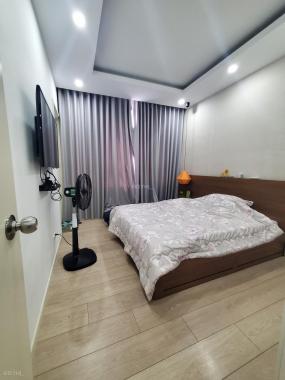 Bán gấp, căn hộ Riviera Point Quận 7, DT 92m2, 2PN, 2WC, nhà như hình, đã có sổ hồng. Giá tốt nhất