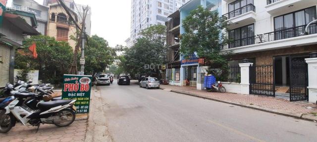 Bán nhà mặt phố Phú Xá, DT 107m2, mặt tiền 6m, GPXD 5 tầng, đường 3 ô tô tránh, kinh doanh tốt