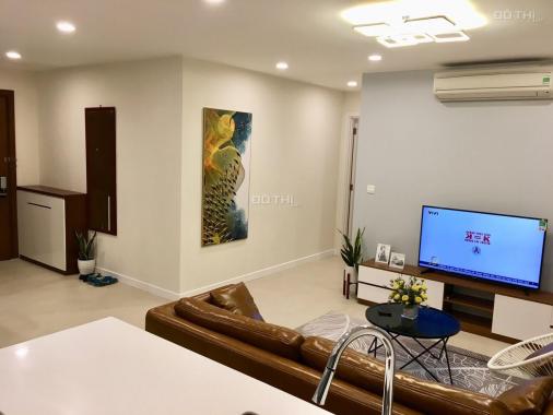 Gia đình cần cho thuê căn hộ tòa Centro - Kosmo Tây Hồ, diện tích 80m2 2PN full đồ 0984.418.248