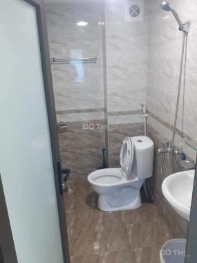 Bán nhà ngõ 300 Nguyễn Xiển, tự xây, 5 tầng đủ, 4PN khép kín mặt tiền rộng, KD nhỏ. Giá 2.6 tỷ