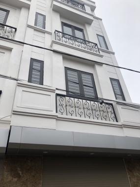 Bán Nhà riêng đẹp tại trung tâm phường Ngọc Thụy giá chỉ từ 2.8 tỷ