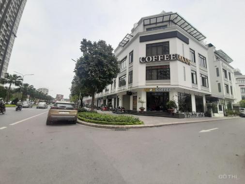 CHo thuê nhà shophouse Vinhomes phố Hàm Nghi 70m2 x 5tầng, căn góc 20m MT đối diện CC Vinhomes