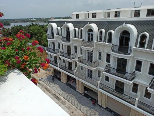 Nhà phố liền kề ven sông mặt tiền Nguyễn Xiển bên cạnh Vinhomes