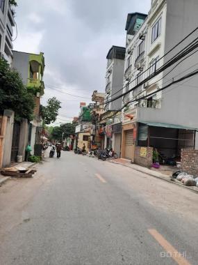 Bán nhà mặt phố tại Đường Thanh Am, Phường Thượng Thanh, Long Biên, Hà Nội diện tích 45m2