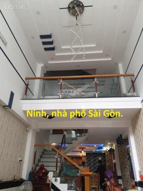 Nhà HXH ngủ trong nhà Huỳnh Văn Nghệ, P15, Tân Bình, 68m2, 3 tầng. Ninh nhà phố
