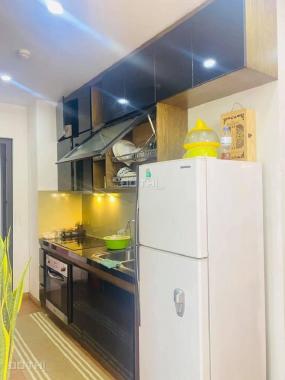 Chung cư ở Green Star 67m2 chia 2 ngủ full nội thất đẹp như hình, SĐCC nhận nhà ngay