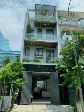 Bán nhà mặt tiền đường số Phạm Hữu Lầu, Quận 7, DT 5x18m, 3 lầu, ST. Giá 9,1 tỷ