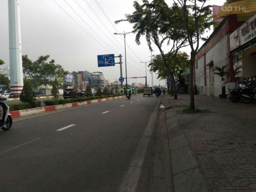 Mặt tiền đường Phạm Văn Đồng 14m thổ cư 200m2 ngay trung tâm Thủ Đức