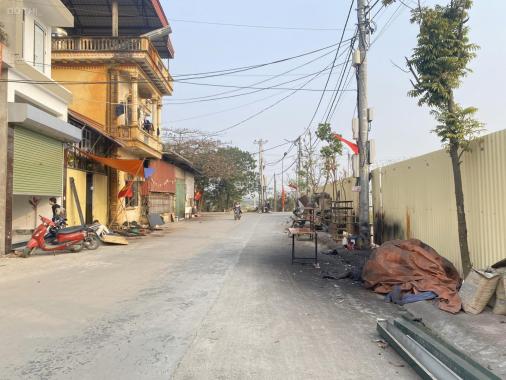 Cần bán lô đất đấu giá Sơn Đồng, thuận tiện kinh doanh buôn bán, đóng tiền theo tiến độ