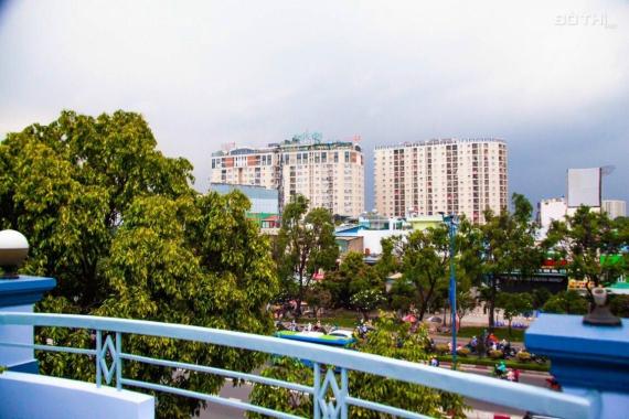 Bán nhà góc 2 mặt tiền Trường Chinh, P. Tây Thạnh, Q. Tân Phú. DT: 52,4m2 với giá 12 tỷ