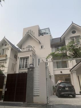 Tôi chính chủ cần cho thuê nhà Biệt thự ViMeCo Nguyễn Chánh, có sân vườn, full đồ, giá 45 triệu/ th