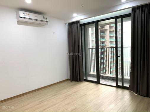 Cho thuê căn hộ chung cư MHDI 60 Hoàng Quốc Việt 70m2 2PN nội thất cơ bản. Lh 0359247101