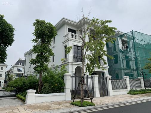 Chuyên chuyển nhượng biệt thự Vinhomes Green Bay giá tốt. LH 0913754686