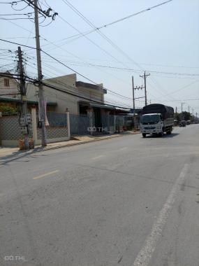 Bán đất đối diện chung cư 3 tầng đường nhựa 20m KDC Tân Đức 1 tỷ 7 cho lô 125m2