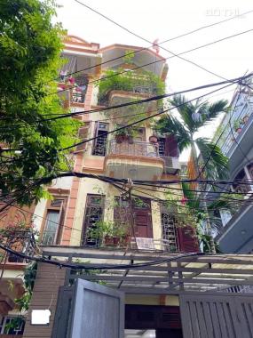 Bán gấp nhà 4 tầng phố Nguyễn Ngọc Vũ diện tích 75m2. Giá 8.3 tỷ