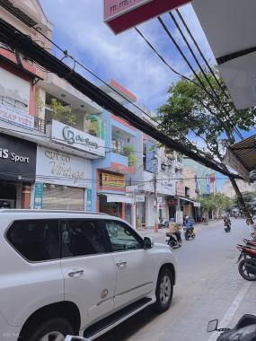 Xuất ngoại bán gấp nhà 3 tầng, 2 MT đường Phan Thanh, tuyến đường kinh doanh sầm uất nhất Đà Nẵng