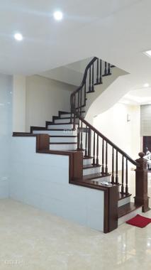 2,5 tỷ nhà Hạ Đình, Thanh Xuân, 35m2, 5T gần hồ điều hòa