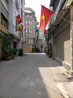 Siêu phẩm quận HBT - nhà ngay sau lưng nhà mặt ngõ Yên Lạc, ngõ 2 ô tô tránh - nhà 5 tầng mới đẹp