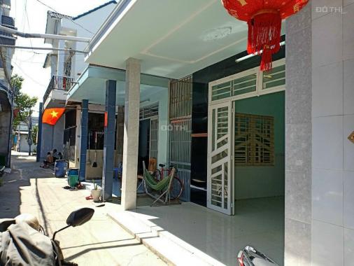 Nhà gác đúc 2PN, 63m2, sát đường Võ Thị Sáu, Đông Hòa, TP Dĩ An