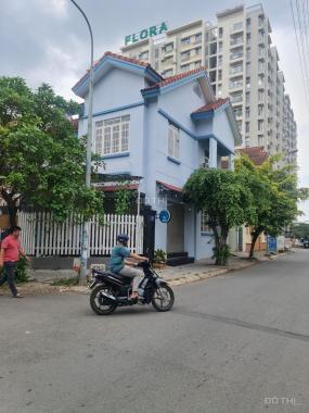 Bán căn góc KDC Nam Long, cách Đỗ Xuân Hợp khoảng 50m, đường chính vào cổng Flora Anh Đào