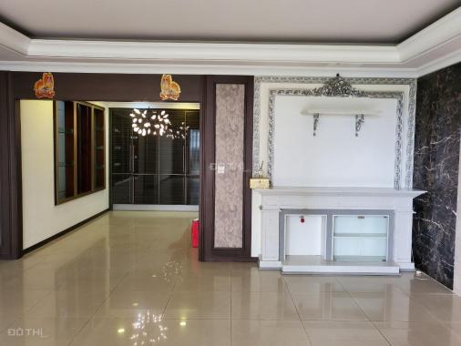 Bán căn hộ Imperia An Phú 3PN 184m2 có ban công