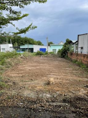 Nhà thị xã Bình Dương - Chỉ thanh toán 700 triệu là có ngay đất xây nhà