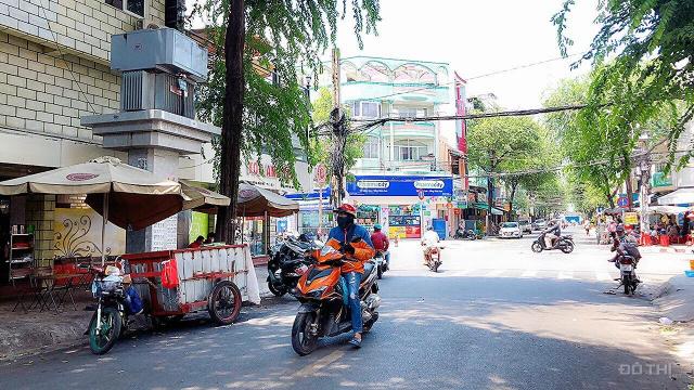 Bán nhà chính chủ - mặt tiền Phan Văn Trị, P7, Q5 gần chợ Hòa Bình 15 tỷ, SHR khu dân cư hiện hữu