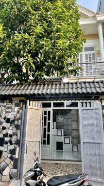 Bán nhà mặt tiền đường khu dân cư - Xuân Thới Sơn, Hóc Môn