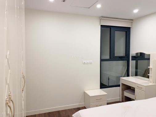 Cho thuê chung cư Hà Nội Center Point 50 m2, 1 PN, đầy đủ nội thất cao cấp, 10 triệu/th