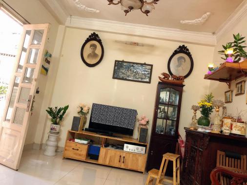 Chính chủ bán gấp nhà đẹp đường Nguyễn Tất Thành, P15, Quận 4, 3PN, 40m2, 3,1 tỷ
