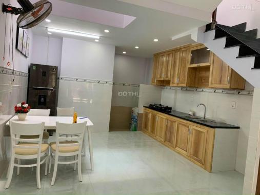 Bán nhà ngay chợ Long Trường Nguyễn Duy Trinh. Dt 52m2 (4*13) sổ riêng giá chỉ 3,65 tỷ