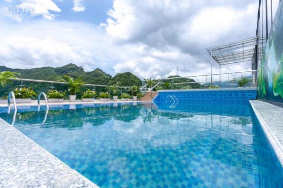 Bán khách sạn đẹp 4 sao thị xã Sa Pa 380m2 6 tầng, MT 20m. View hồ Sa Pa và núi Hàm Rồng