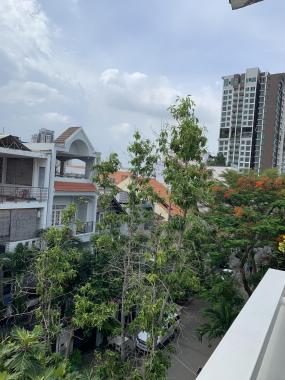 Bán biệt thự khu 215 Nguyễn Văn Hưởng Thảo Điền, 4 tầng, 5x24m, 6PN