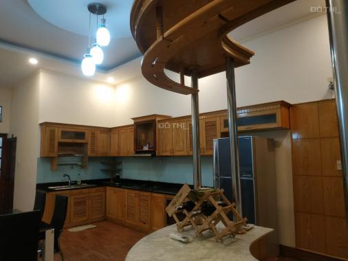Bán biệt thự khu 215 Nguyễn Văn Hưởng Thảo Điền, 4 tầng, 5x24m, 6PN