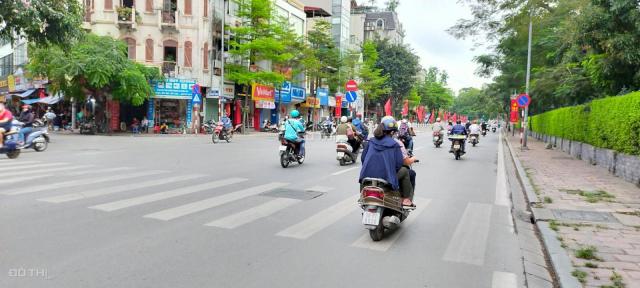 Bán nhà mặt phố Hàng Cháo, Văn Miếu, Nguyễn Thái Học, DT 150m2, mặt tiền 5m. Giá: 288 tr/m2