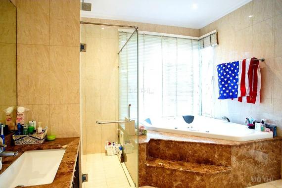 Siêu biệt thự cạnh Phú Mỹ Hưng, 5T, 10x25m, cực đẹp, nơi đáng sống, giá 24 tỷ TL, hiếm bán
