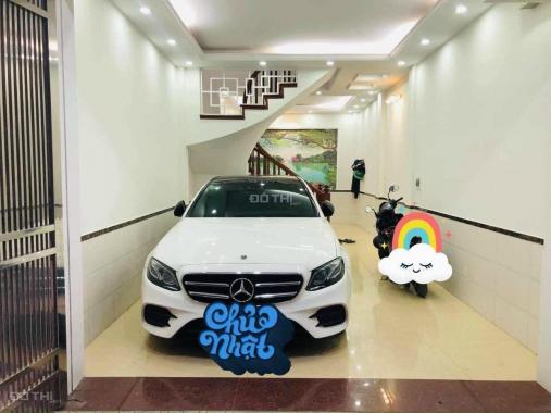 Siêu phẩm nhà ngõ 199 Trần Quốc Hoàn ô tô vào nhà. 45m2 - 6 tầng - MT 4m giá 10 tỷ