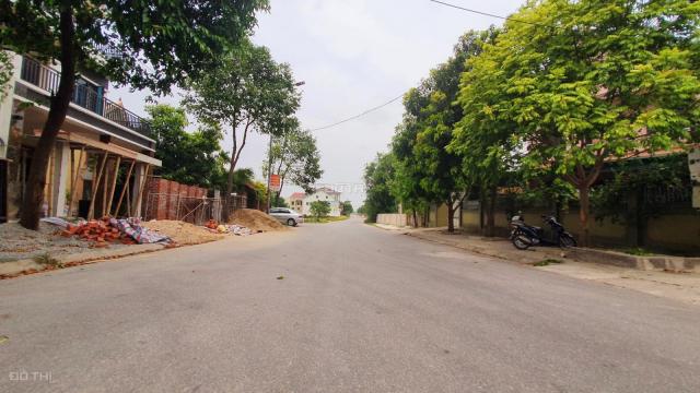 Bán đất tại đường Tôn Thất Tùng, Phường Hưng Dũng, Vinh, Nghệ An diện tích 153.5m2 giá 2.2 tỷ