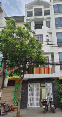 Cho thuê nhà mặt ngõ sầm uất nhất Văn Cao 4,5 tầng x 80m2 kinh doanh, nail, Vp