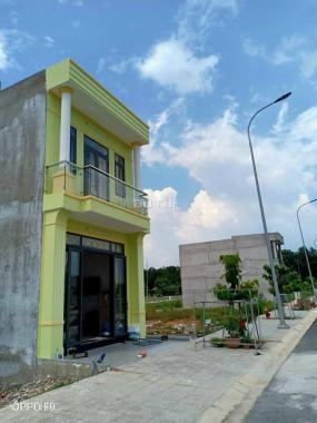 Bán đất ngay bệnh viện đa khoa - Tân Uyên. 130 m2 giá 900 tr