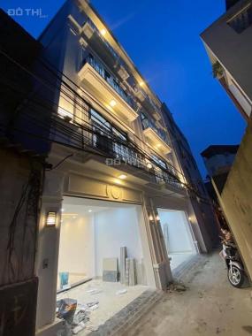 Nhà đẹp Thượng Thanh, ô tô 4 chỗ vào nhà, 54m2 x 5 tầng x mặt tiền 5.6m. Giá 4,2 tỷ
