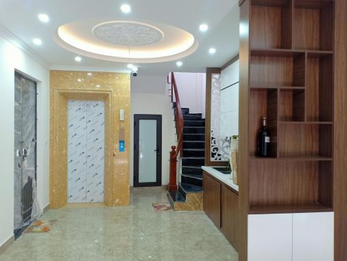 Bán nhà Thanh Xuân 50m2, 6 tầng thang máy, ô tô, 3 thoáng chỉ nhỉnh 5 tỷ