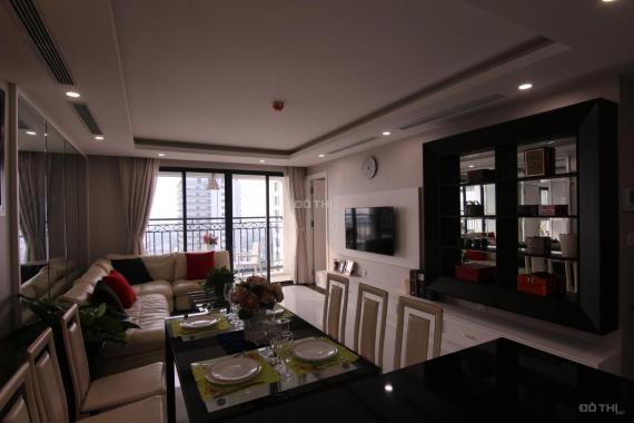 Cần cho thuê căn hộ D' Le Roi Soleil, Quảng An, DT 110m2, 3PN, giá thuê 33 triệu/tháng