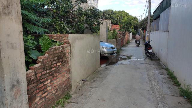 Bán đất tại xã Vân Côn, Hoài Đức 115m2 ô tô đỗ cửa giá 20tr/m2. LH 0912442669