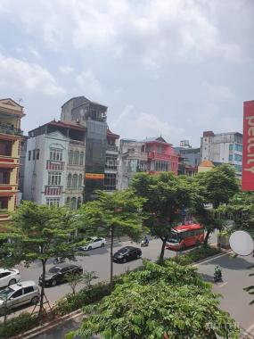 Nhà 6 tầng mặt phố Kim Mã diện tích 73m2 mặt tiền 4,5m vỉa hè 6m kinh doanh đỉnh giá 33 tỷ
