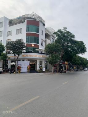 Duy nhất một căn góc mặt phố Nguyễn Công Hoan, 75m2, MT 5.5m, giá 26,7 tỷ thương lượng