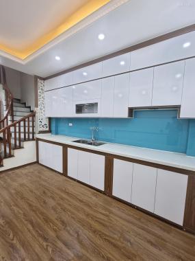 Siêu phẩm Khương Đình, Thanh Xuân, lô góc, ô tô 10m, 5 tầng nội thất đẹp, 5,2 tỷ
