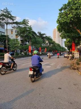 Bán đất mùa euro, mặt phố lớn Nguyễn Chính 200m2, Mt 6,5m, 17 tỷ